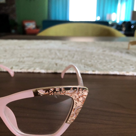 Fun non-prescription glasses - Picture 6 of 14